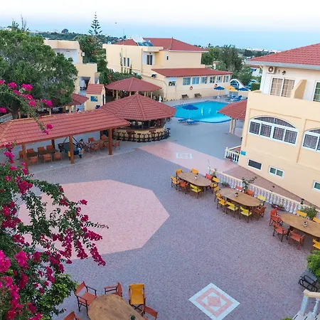 ホテル Fantasy 2*