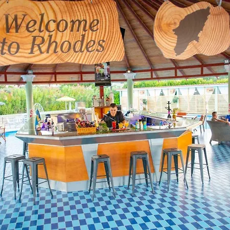 ホテル Fantasy 2*