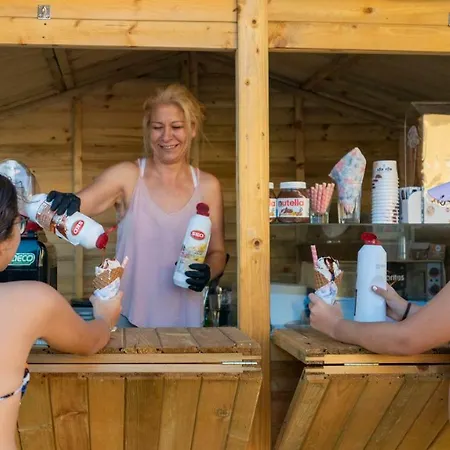 ホテル Fantasy 2*